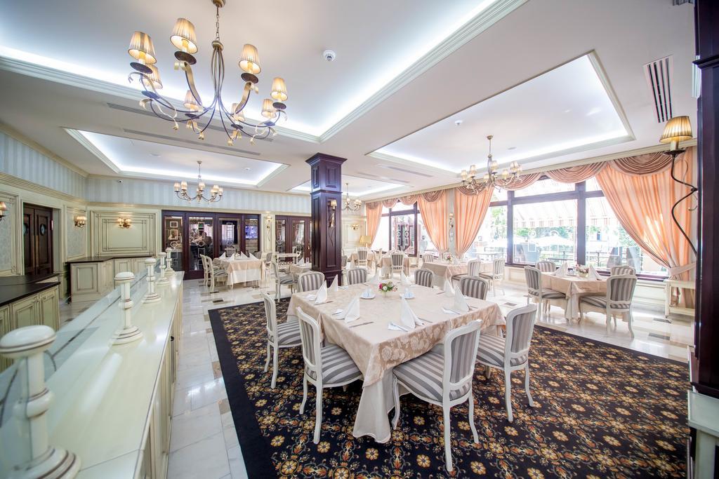 Best Western Central Hotel Arad Exterior foto
